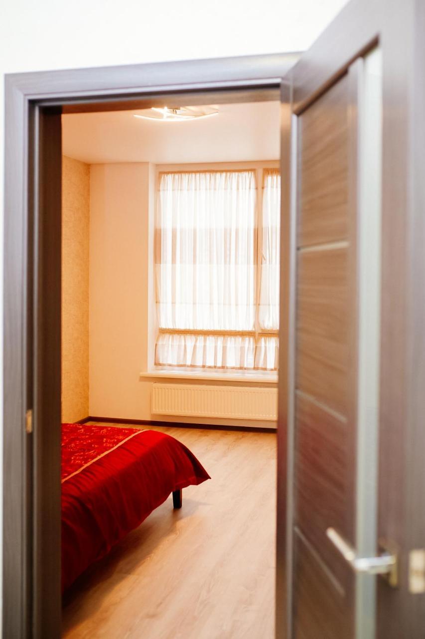 Семицвіт Appartement Lviv Buitenkant foto